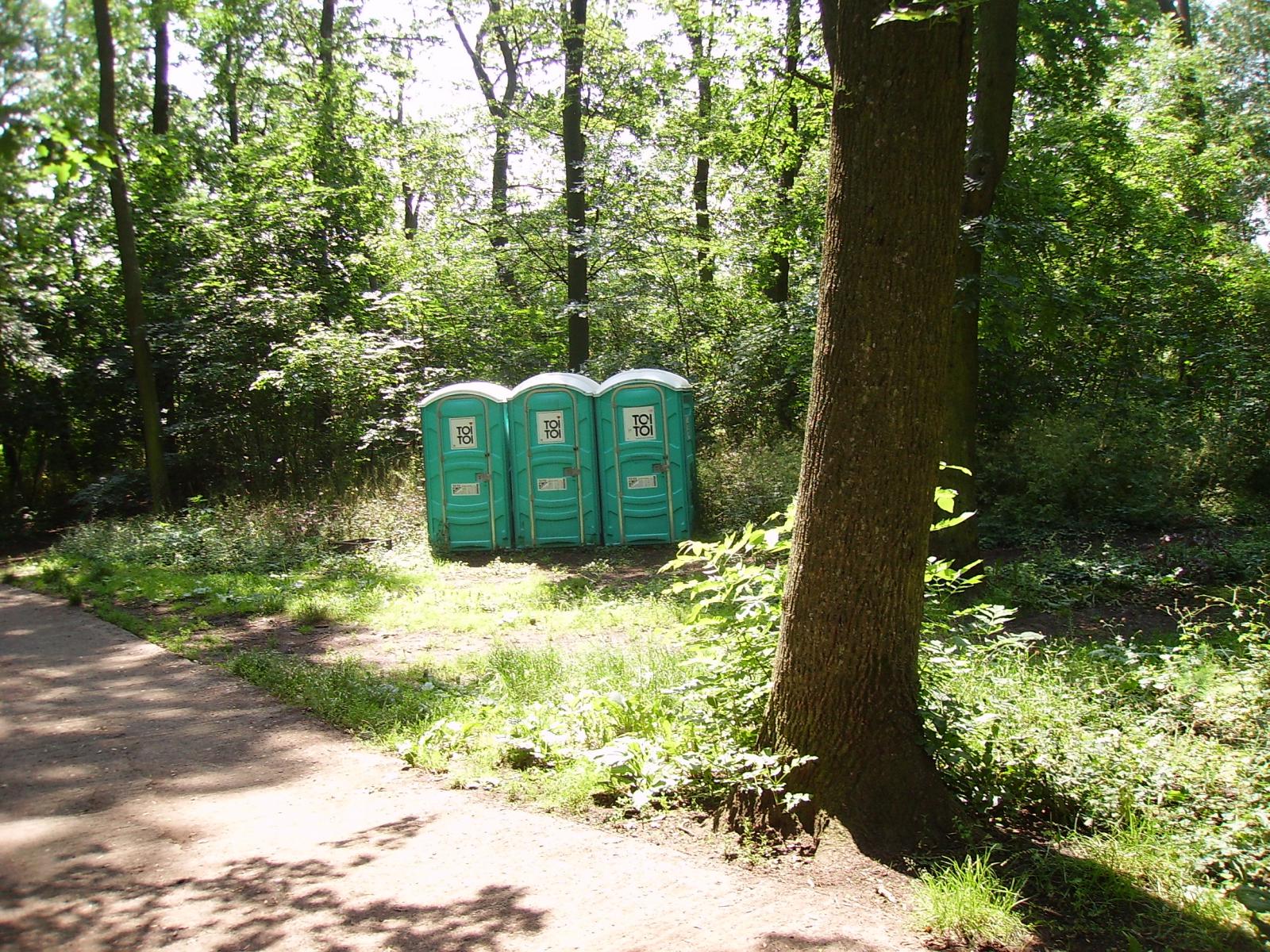 Kadibudky pod vrcholem Řípu